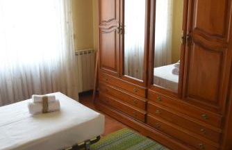 Chalet en urbanización con piscina - Foto 28