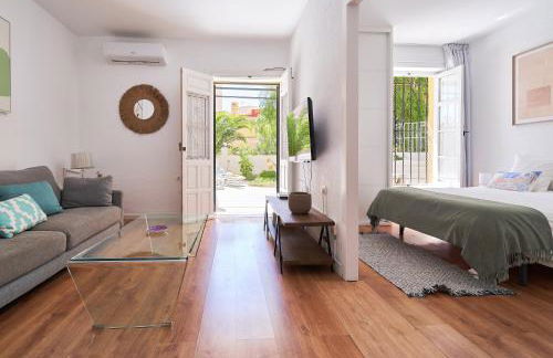 Villa Rosita Suites en Playa de la Malagueta con terraza - Foto 11