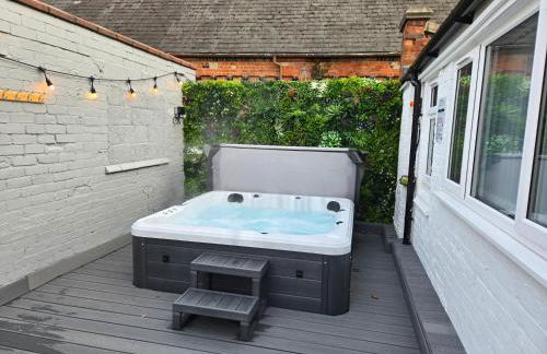 Derby City Centre Apartment With Roof Top Hot Tub - Foto 1