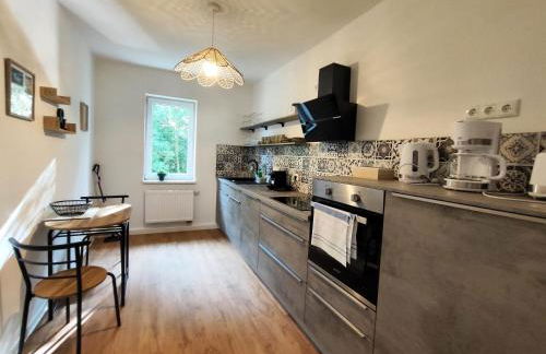 BohnApartments Bechstein - sehr ruhig - 3 Schlafzimmer - Balkon - Stellplätze- WLAN - Vollausstattung - Foto 3