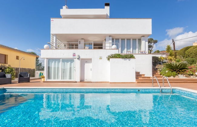 Villa Nuri in Blanes - Photo 1