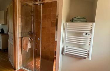 Gite de campagne - Vue jardin- Piscine - Foto 10