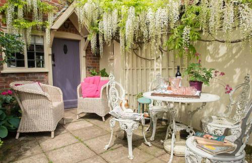 Laundry Cottage in a Nature Reserve - Sunday Times 100 coolest Cottages - Foto 24