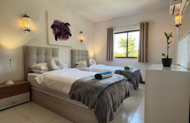 Casa Julio-Rooftop Terrace & Pool 5 Min to Beach - Foto 4