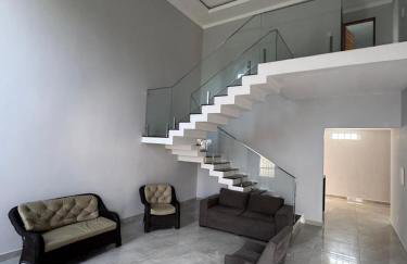 Casa 4 quartos, piscina privativa, 3 suíte geradeila smart tv ar-condicionado - Foto 14