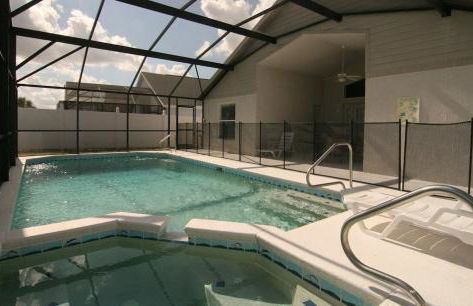 Emma Castle - private fenced home 3 miles to Disney - Foto 15