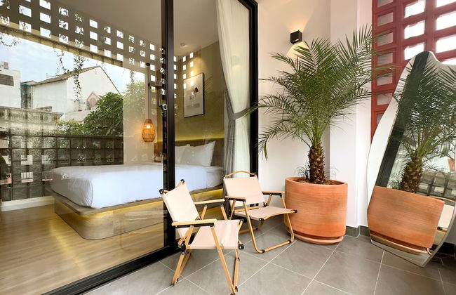 KIN WANDER TAN PHONG, THE MOONAGE - Foto 66