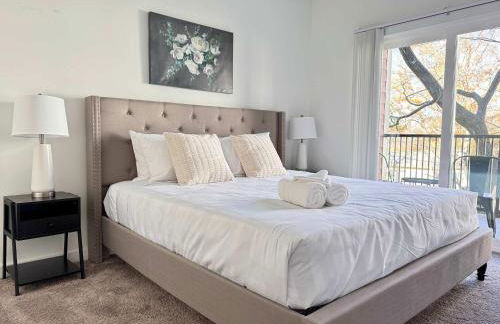 Luxury New 1B1B Private Balcony w Dryer Washer 525Pkwy211 - Foto 3