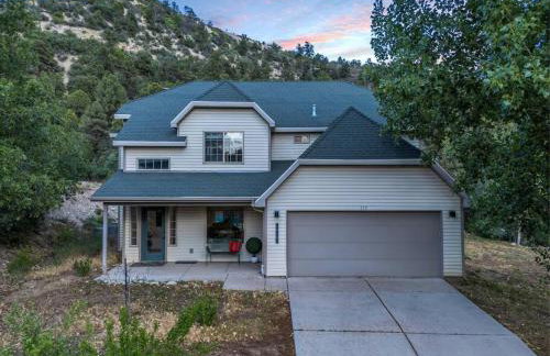 Zion Plush Family Escape HotTub, Games, Sleeps 14 - Photo 26