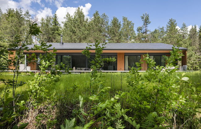 The Lake. Unique Waterfront Villa - Photo 77