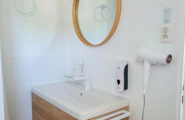 Chambre climatisée lit double - Proche tram & Centre - Photo 17