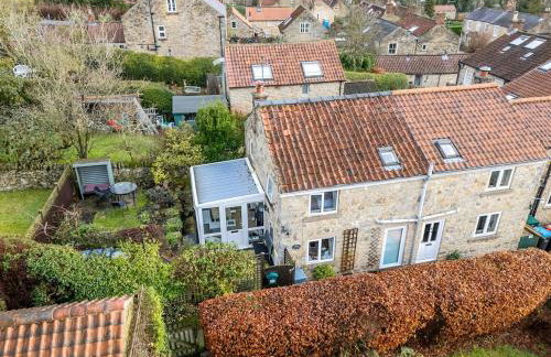 Hideaway Cottage - Photo 17