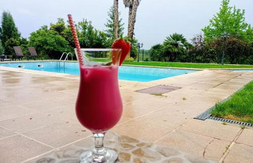 Retiro dos Cedros - Quarto Adega - Foto 39