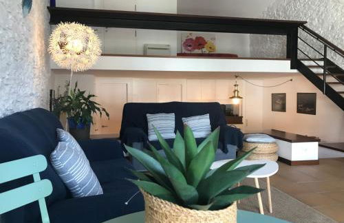 ROQUES - Casa en primera línea de mar en CADAQUÉS - Foto 8