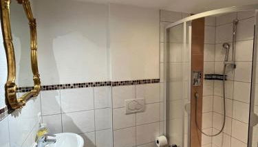 Modernes Boardinghouse mit Garten und Terrasse in Offenburg-Bohlsbach - Foto 5