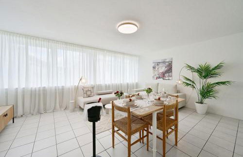 Beautiful Spacious 5 Room Apt in City Center that Sleeps 10 - Foto 6