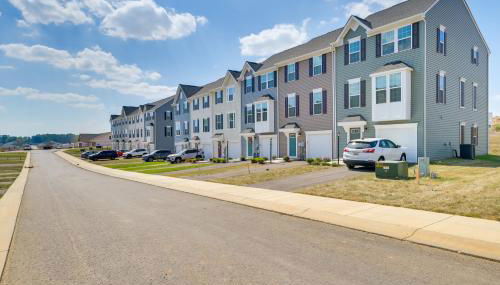 Spacious Hedgesville Retreat about 5 Mi to Golf Course - Photo 3