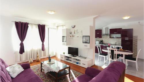 Three-Bedroom Apartment In Gata - Foto 2