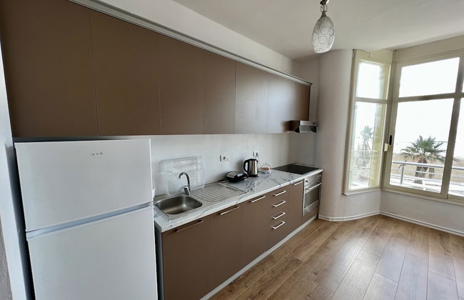 Wave Beachfront Apartments - Foto 16