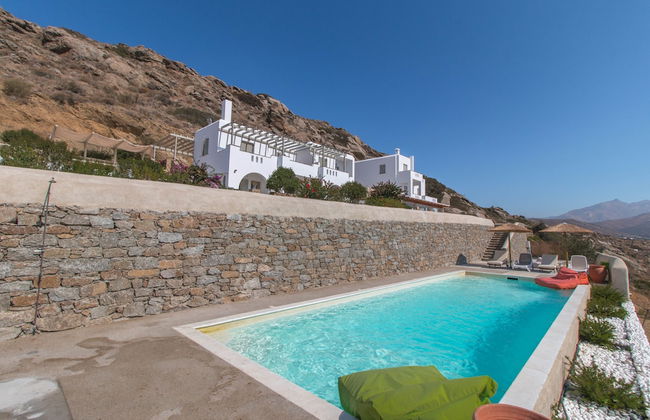 Halcyon Suites and Villas Naxos - Photo 1