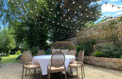 Lyndhurst - Victorian villa with heated pool - Foto 22