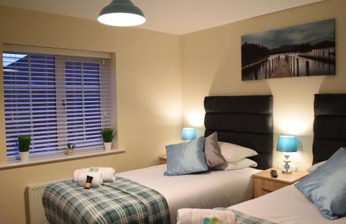 StayNEC Coach House Birmingham - For Company, Contractor & Leisure Stays - NEC, HS2, JLR, Airport - Foto 2