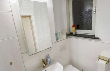 Messe-Apartment für 5 Gäste mit Balkon und Lift - Foto 16