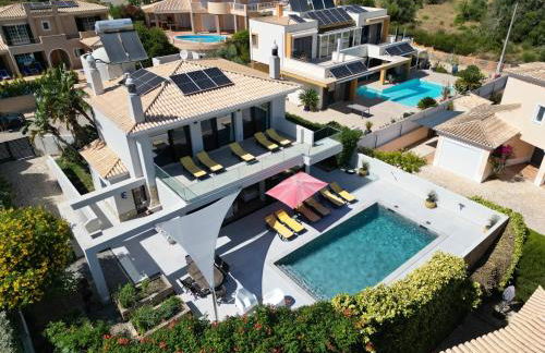 Casa Talay 4 Bedroom Pool Villa - Meia Praia Beach, Lagos - Foto 3