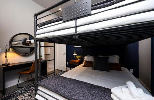 New Lux Townhome 6 mins to DT Rooftop Sleeps 12 - Foto 26