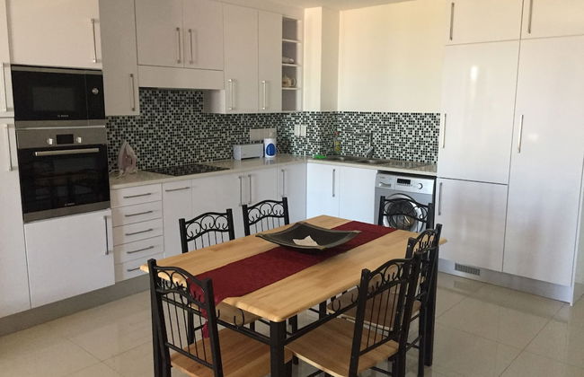 CBD Home Away From Home - Foto 14