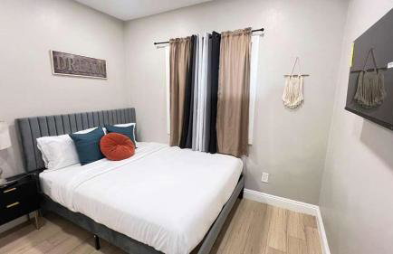 8354 Adam Unit B 1Bed 1Bath by SD Stay - Foto 6