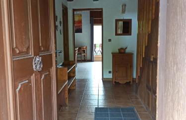 Grand appartement à 5 minutes du télécabine avec très belle vue ! - Photo 8