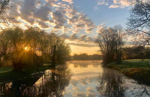 Farmhouse Broad Brook: Comfort & Charm. - Foto 41