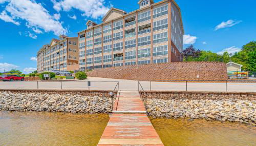 Steps to Smith Mountain Lake Unit with Pool Access! - Foto 3