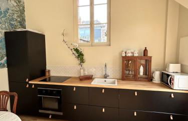 Jolie maison avec jardin proche du centre ville mais au calme comme à la campagne - Photo 4