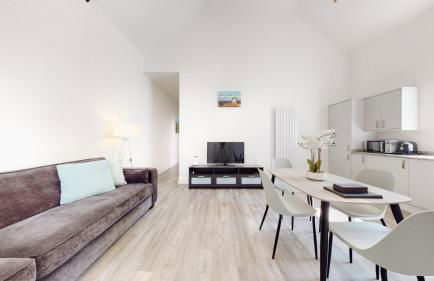 Spacious three bedroom apartment with Valley views - Foto 2