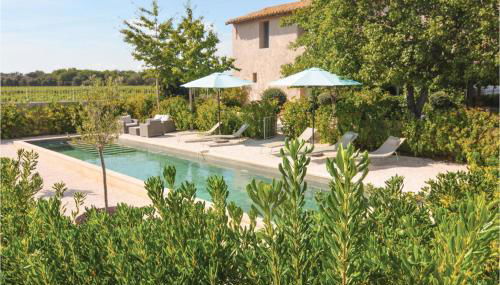 Nice Home In St Gilles - Photo 2