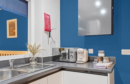 Stylish One Bedroom City Centre Aprt with Free Parking - Foto 8