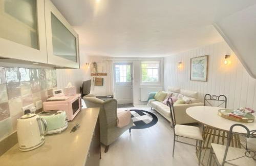 Stylish Cottage with Quay and River View - Foto 8