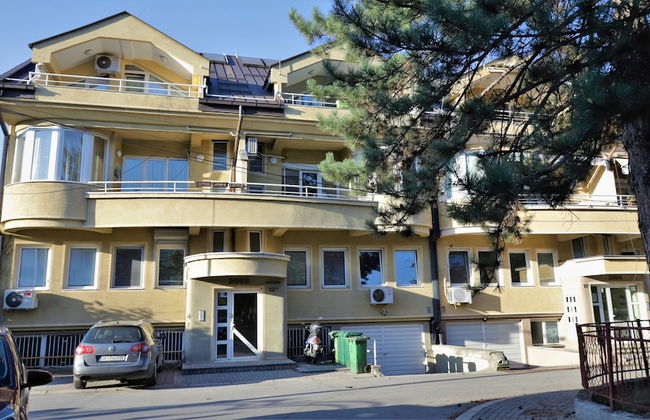 Lovely 3-bed Apartment in Skopje - Foto 44