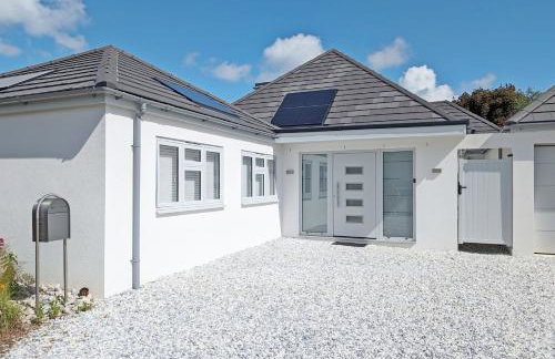 One Elms Way - Sleeps 8 - West Wittering - Foto 52