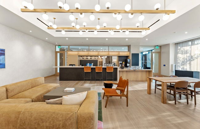 Modern Rainey St Oasis with Pool & Views - Foto 4