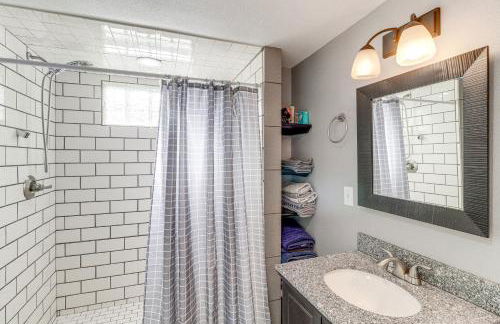 Harrison Family Home with Grill - Near Downtown! - Foto 16