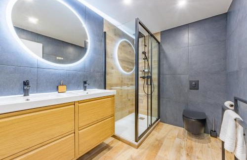 Villa 15 personnes - Piscine - Jacuzzi - Clim - Bar - Billard - Cinéma - Vue Panoramique - Foto 61