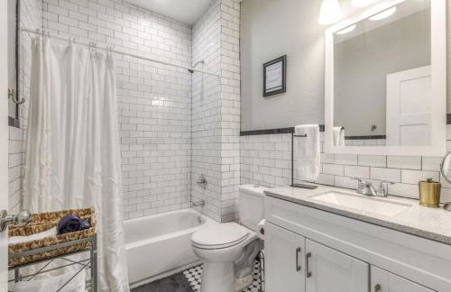 Tulsa Boho Bungalow - King Bed Near Dtwn, EXPO, TU - Foto 10