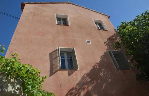 Air-conditioned authentic village house with sea view, terraces and swimming pool - Foto 47