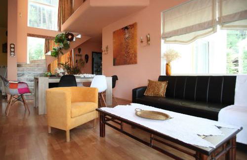 Six Steps From The Forest - Photo 50