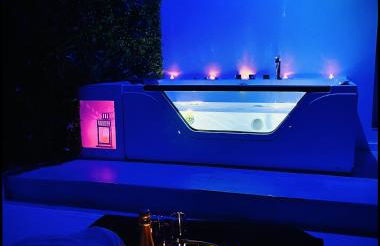 Suite in the City avec JACUZZI PRIVATIF - Hyper Centre - Foto 8