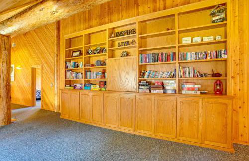 Deck, Grill and River Access California Escape! - Foto 16