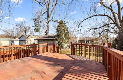 4 Bedroom 2 Bath Middle of it all Sleeps 8 - Foto 9